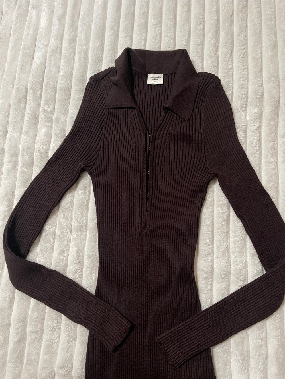 Abercrombie & Fitch Long Ribbed Maxi Dress in Dark Brown | Size Small TALL - Picture 4 of 8